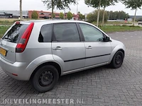Personenauto ford, fiesta 1.3 diesel, bouwjaar 2005 - afbeelding 33 van  36