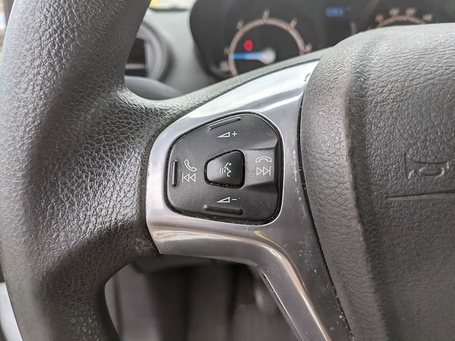 Personenauto ford, fiesta 1.5tdci, wit, bouwjaar 2013 - afbeelding 10 van  52