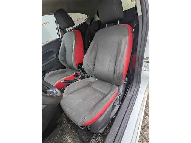 Personenauto ford, fiesta 1.5tdci, wit, bouwjaar 2013 - afbeelding 24 van  52