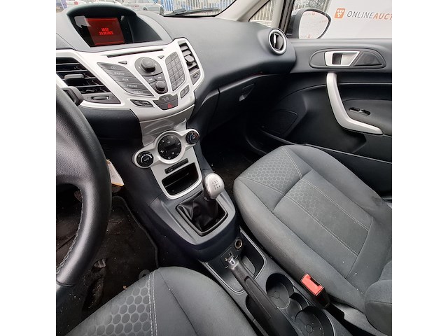 Personenauto ford, fiesta 1.6 tdci, zwart, bouwjaar 2012 - afbeelding 14 van  52