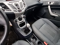 Personenauto ford, fiesta 1.6 tdci, zwart, bouwjaar 2012 - afbeelding 14 van  52