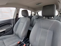 Personenauto ford, fiesta 1.6 tdci, zwart, bouwjaar 2012 - afbeelding 15 van  52
