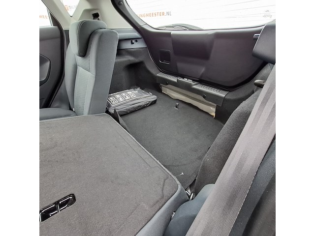 Personenauto ford, fiesta 1.6 tdci, zwart, bouwjaar 2012 - afbeelding 17 van  52