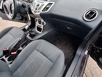 Personenauto ford, fiesta 1.6 tdci, zwart, bouwjaar 2012 - afbeelding 25 van  52