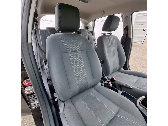 Personenauto ford, fiesta 1.6 tdci, zwart, bouwjaar 2012 - afbeelding 26 van  52