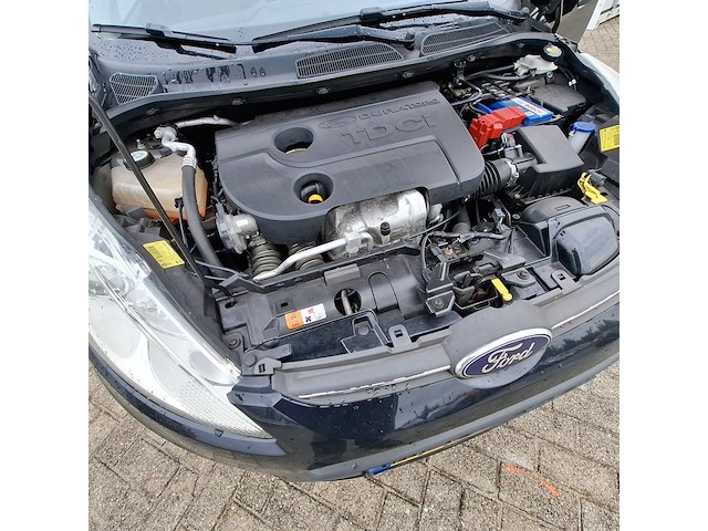 Personenauto ford, fiesta 1.6 tdci, zwart, bouwjaar 2012 - afbeelding 40 van  52