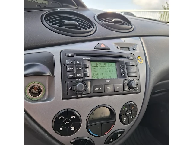 Personenauto ford , focus 1.6-16v collection, bouwjaar 2003 - afbeelding 9 van  26