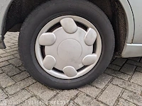 Personenauto ford, focus wagon 1.4-16v centennial, grijs, bouwjaar 23-07-2003 - afbeelding 6 van  33