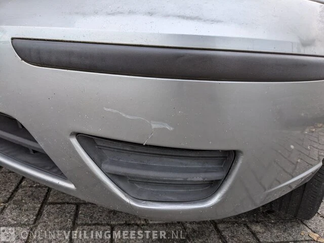Personenauto ford, focus wagon 1.4-16v centennial, grijs, bouwjaar 23-07-2003 - afbeelding 9 van  33