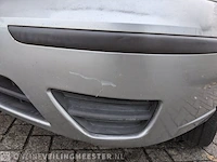 Personenauto ford, focus wagon 1.4-16v centennial, grijs, bouwjaar 23-07-2003 - afbeelding 9 van  33