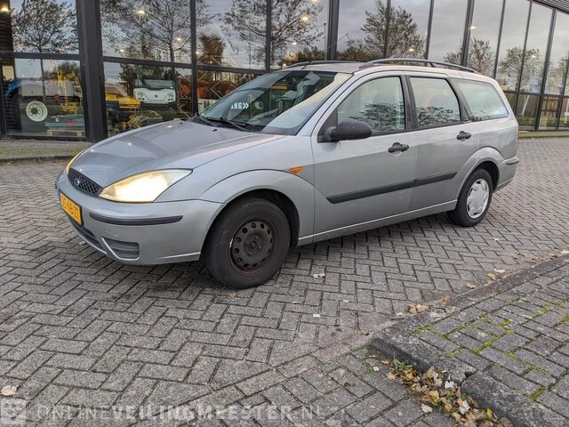 Personenauto ford, focus wagon 1.4-16v centennial, grijs, bouwjaar 23-07-2003 - afbeelding 1 van  33