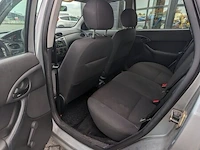 Personenauto ford, focus wagon 1.4-16v centennial, grijs, bouwjaar 23-07-2003 - afbeelding 20 van  33
