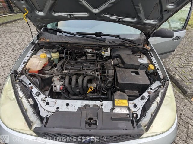 Personenauto ford, focus wagon 1.4-16v centennial, grijs, bouwjaar 23-07-2003 - afbeelding 24 van  33
