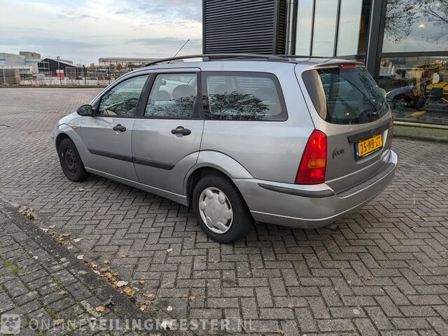 Personenauto ford, focus wagon 1.4-16v centennial, grijs, bouwjaar 23-07-2003 - afbeelding 23 van  33