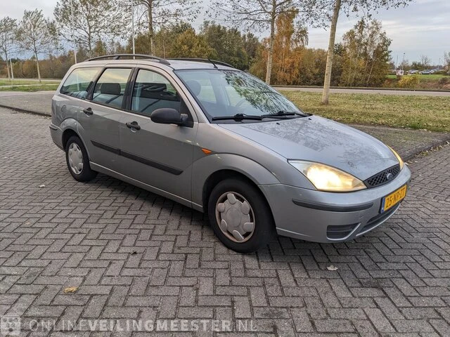 Personenauto ford, focus wagon 1.4-16v centennial, grijs, bouwjaar 23-07-2003 - afbeelding 31 van  33
