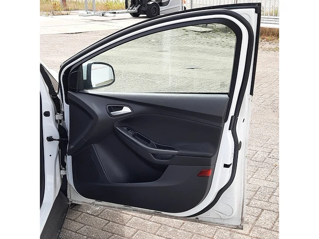 Personenauto, ford, focus wagon 1.5 tdci titanium lease edition , 2016 - afbeelding 49 van  54