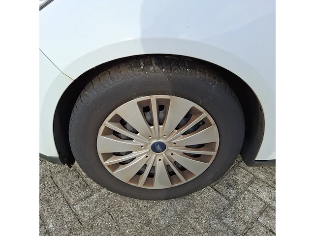Personenauto ford, focus wagon 2.0 tdci, bouwjaar 2017 - afbeelding 2 van  28