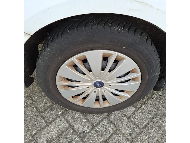 Personenauto ford, focus wagon 2.0 tdci, bouwjaar 2017 - afbeelding 4 van  28