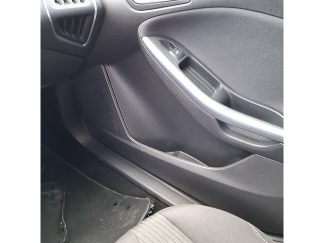 Personenauto ford, focus - afbeelding 26 van  52