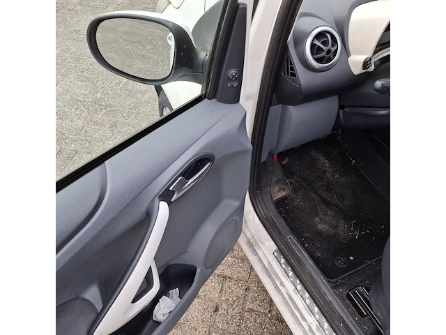 Personenauto ford, ka 1.2, wit, bouwjaar 2011 - afbeelding 59 van  59