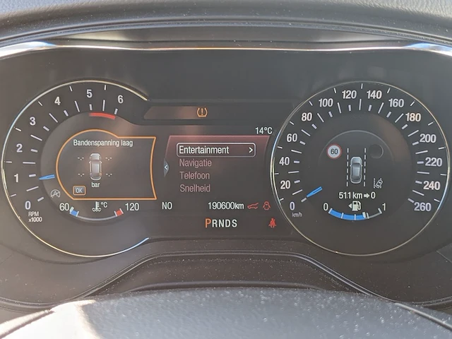 Personenauto, ford, mondeo - afbeelding 15 van  62