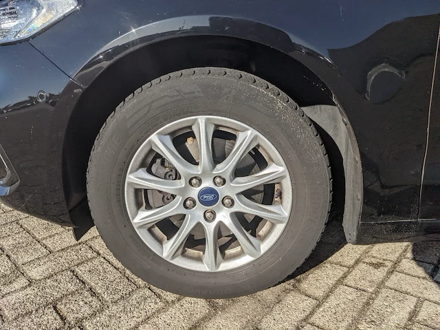 Personenauto, ford, mondeo - afbeelding 41 van  62