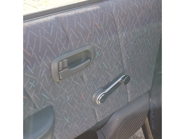 Personenauto honda, logo 1.3i cvt, bouwjaar 2000 - afbeelding 6 van  40