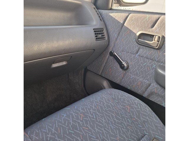 Personenauto honda, logo 1.3i cvt, bouwjaar 2000 - afbeelding 13 van  40