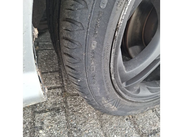 Personenauto hyundai, coupe 2.0i fx cvvt, bouwjaar 2003 - afbeelding 29 van  54