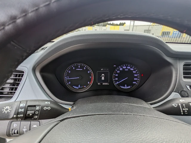 Personenauto hyundai, i20 1.2 hp i-motion, wit, bouwjaar 2015 - afbeelding 5 van  40