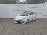 Personenauto hyundai, i20 1.2 hp i-motion, wit, bouwjaar 2015 - afbeelding 12 van  40