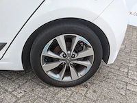 Personenauto hyundai, i20 1.2 hp i-motion, wit, bouwjaar 2015 - afbeelding 29 van  40