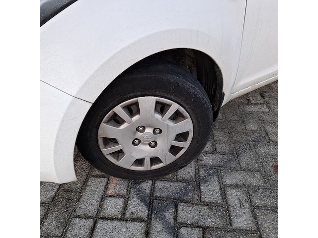 Personenauto, hyundai, i20 1.4, 2012 - afbeelding 2 van  31