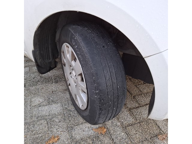 Personenauto, hyundai, i20 1.4, 2012 - afbeelding 7 van  31