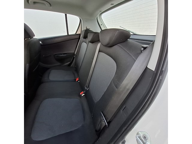 Personenauto, hyundai, i20 1.4, 2012 - afbeelding 20 van  31