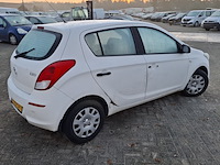 Personenauto, hyundai, i20 1.4, 2012 - afbeelding 27 van  31