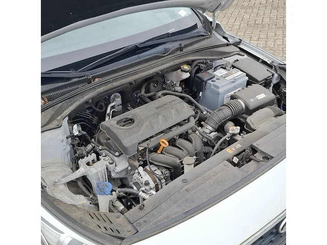 Personenauto, hyundai, i30, 2018 - afbeelding 38 van  49