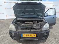 Personenauto hyundai, tucson 2.0i style - afbeelding 18 van  45