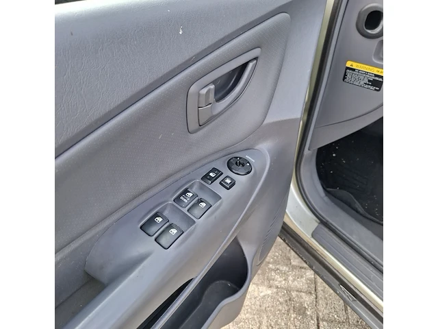 Personenauto hyundai, tucson 2.7i v6, grijs, bouwjaar 2006 - afbeelding 21 van  48