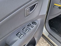 Personenauto hyundai, tucson 2.7i v6, grijs, bouwjaar 2006 - afbeelding 21 van  48