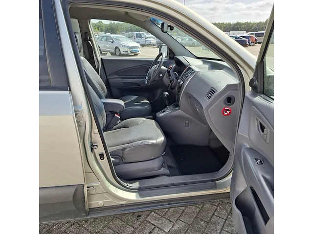 Personenauto hyundai, tucson 2.7i v6, grijs, bouwjaar 2006 - afbeelding 38 van  48