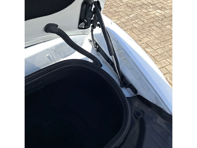 Personenauto jaguar, f-type 2.0t r-dynamic - afbeelding 51 van  72
