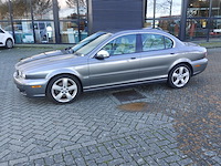 Personenauto, jaguar, x-type 2.2d i4 executive, grijs / chroom, 2009 - afbeelding 4 van  60
