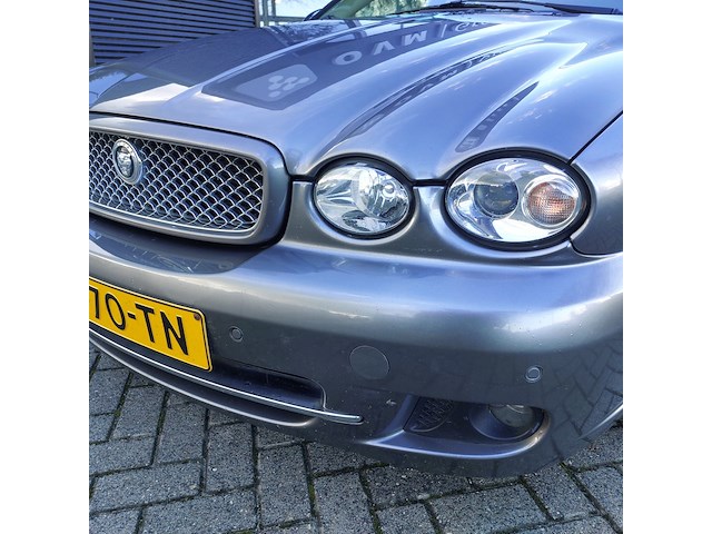 Personenauto, jaguar, x-type 2.2d i4 executive, grijs / chroom, 2009 - afbeelding 7 van  60