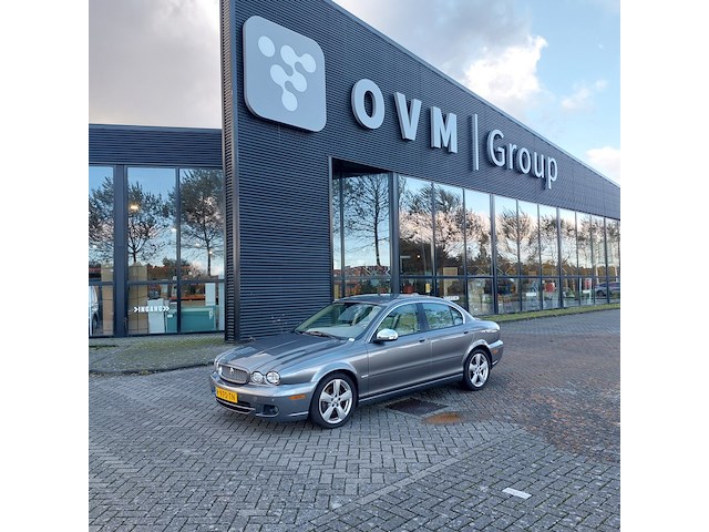 Personenauto, jaguar, x-type 2.2d i4 executive, grijs / chroom, 2009 - afbeelding 1 van  60