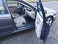 Personenauto, jaguar, x-type 2.2d i4 executive, grijs / chroom, 2009 - afbeelding 15 van  60