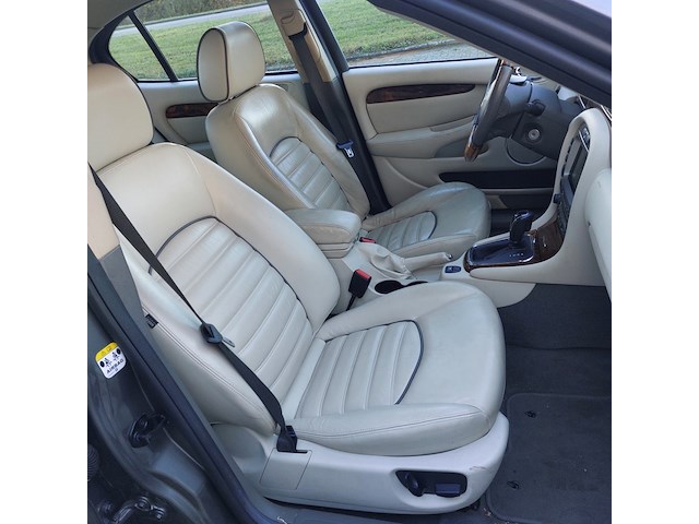 Personenauto, jaguar, x-type 2.2d i4 executive, grijs / chroom, 2009 - afbeelding 18 van  60