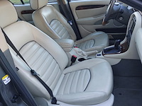 Personenauto, jaguar, x-type 2.2d i4 executive, grijs / chroom, 2009 - afbeelding 18 van  60