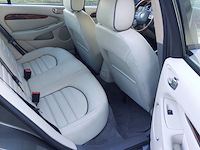 Personenauto, jaguar, x-type 2.2d i4 executive, grijs / chroom, 2009 - afbeelding 22 van  60