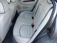 Personenauto, jaguar, x-type 2.2d i4 executive, grijs / chroom, 2009 - afbeelding 32 van  60